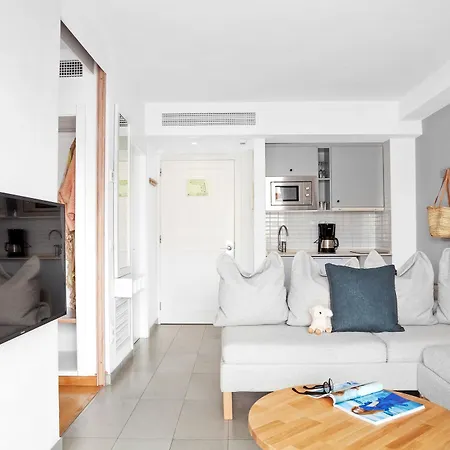 Hipotels Apartamentos Cala Bona Hotel 4*