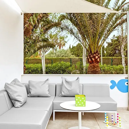 Hotel Hipotels Apartamentos Cala Bona 4*