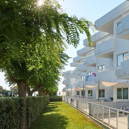 Hipotels Apartamentos Cala Bona Hotel
