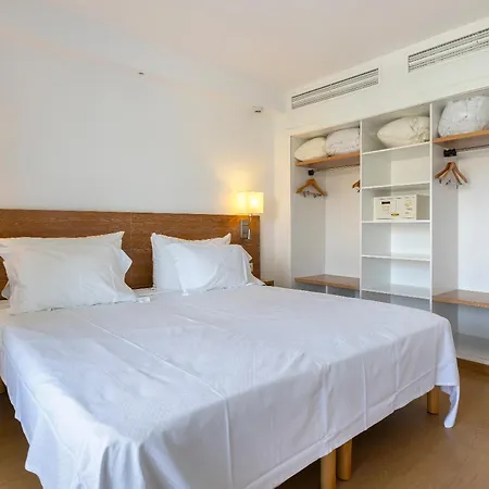 Hipotels Apartamentos Cala Bona Hotel 4*